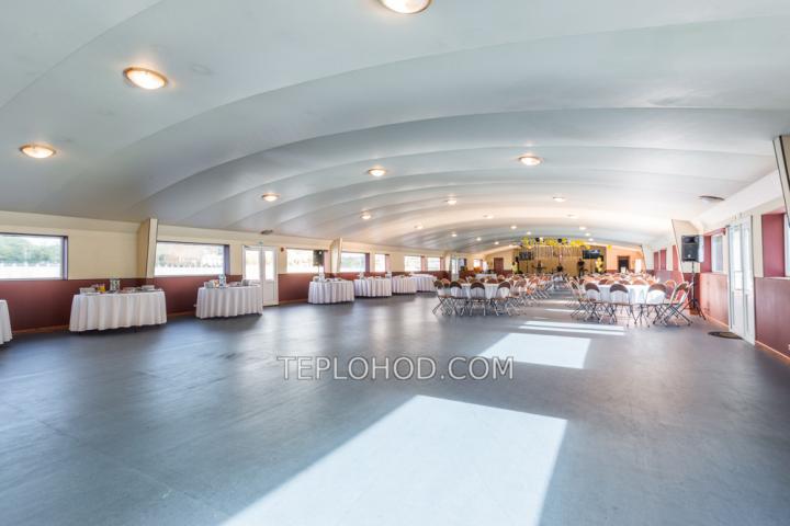 Теплоход “Рио 4”