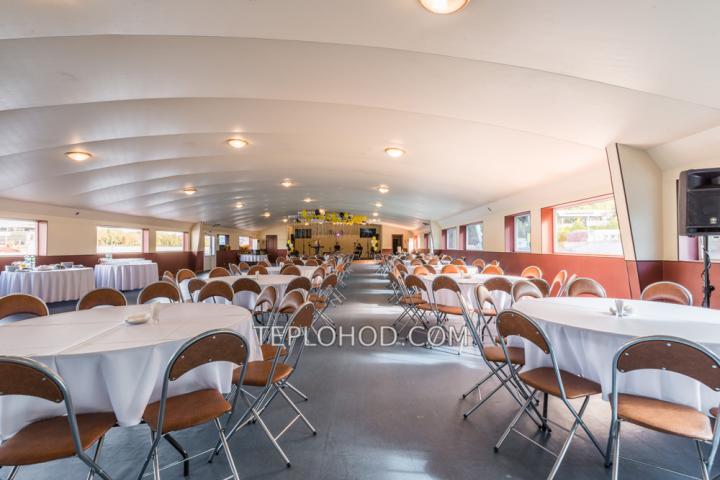 Теплоход “Рио 4”