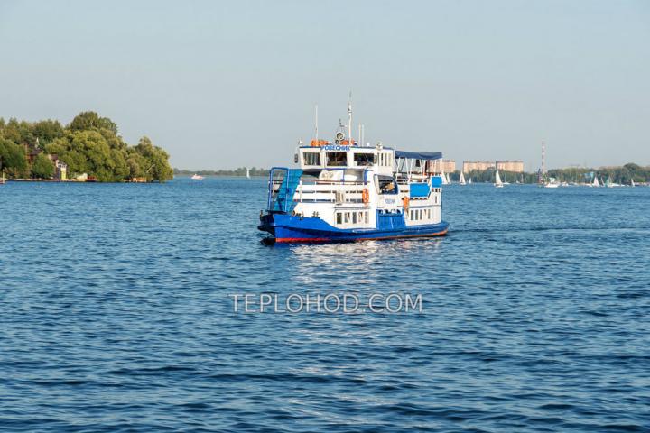 Теплоход 