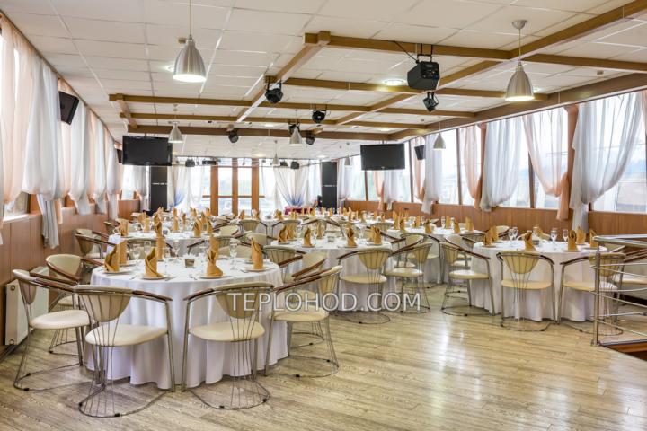 Теплоход “Санта Мария”