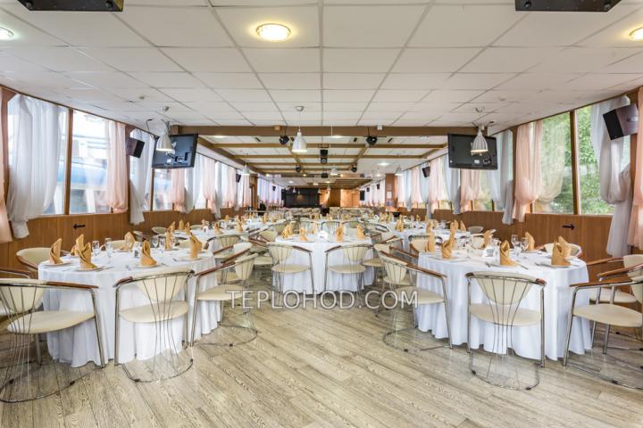 Теплоход “Санта Мария”