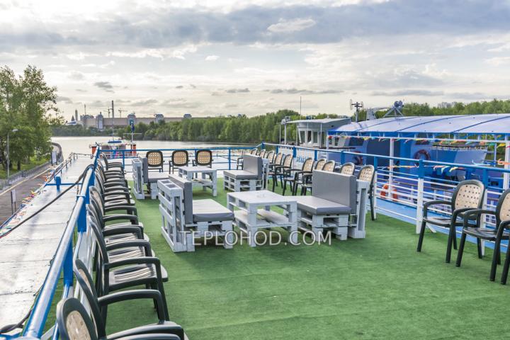 Теплоход “Санта Мария”