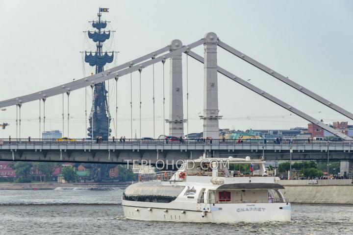 Теплоход “Скарлет”