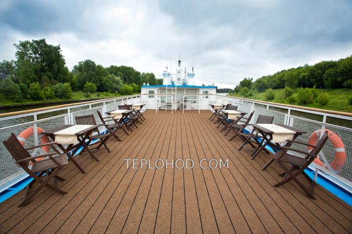 Теплоход “Союз”