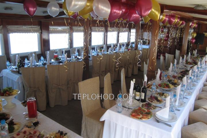 Теплоход “Союз”