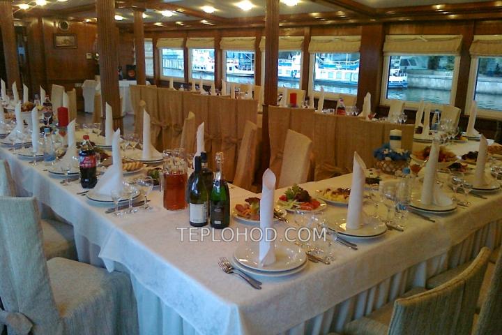 Теплоход “Союз”