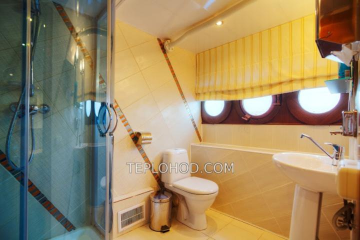 Теплоход “Союз”