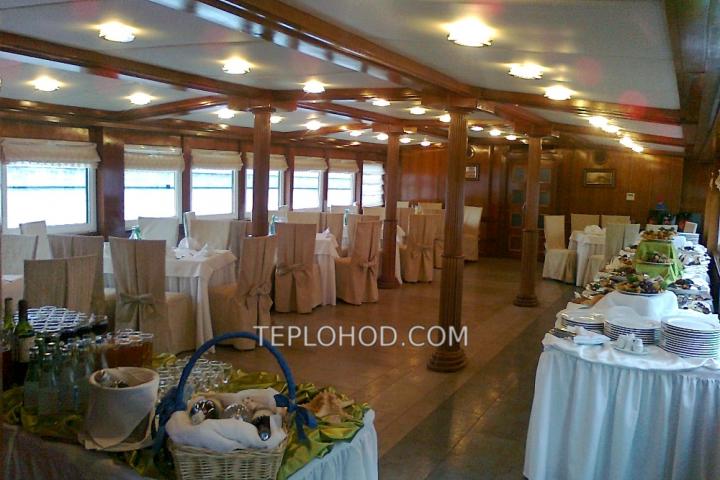 Теплоход “Союз”