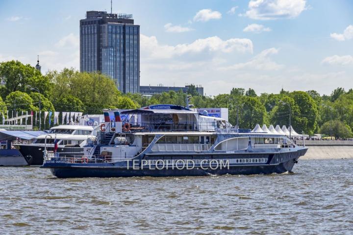 Теплоход “Святой Сергий”