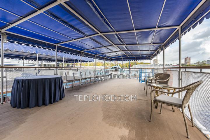 Теплоход “Троттер”