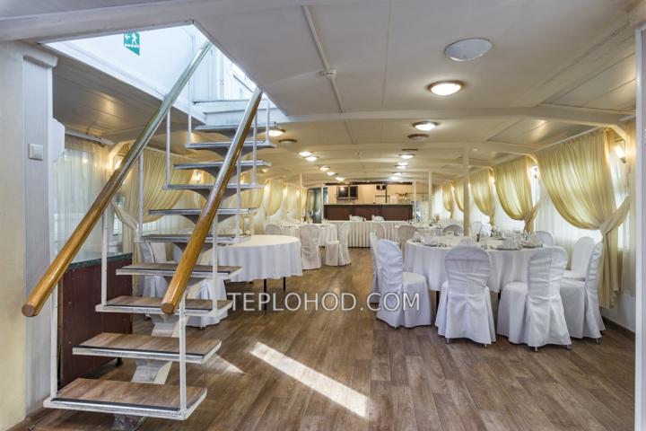 Теплоход “Троттер”