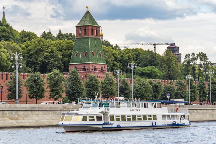 Теплоход “Троттер”