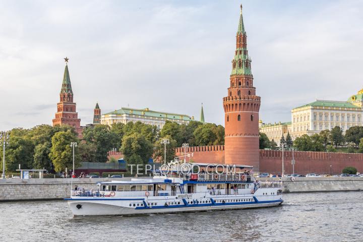 Теплоход “Вещий Олег”