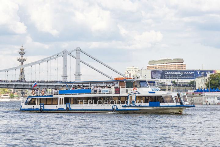 Теплоход “Водник”