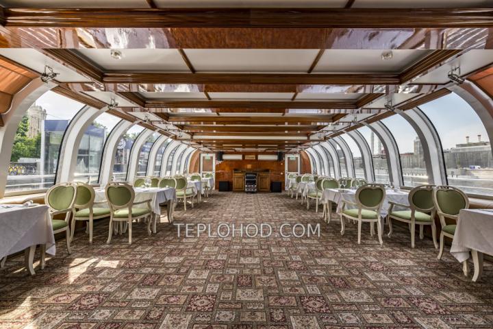  Теплоход “Яхта Рэдиссон”