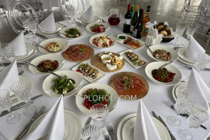 Теплоход “Жемчужина”