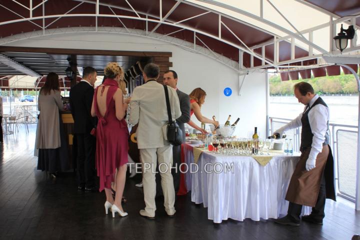 Теплоход “Анна Каренина”